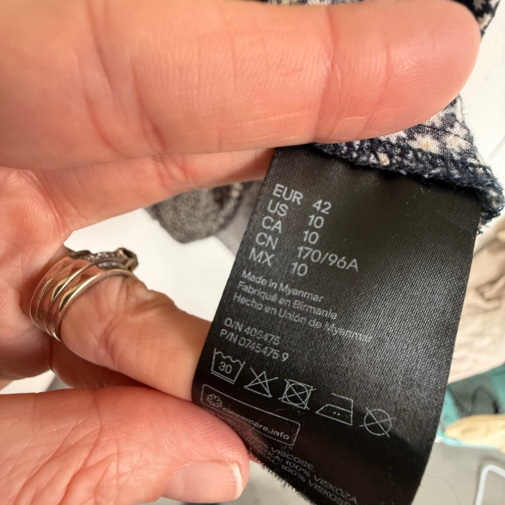 Women's H&M Black & White Floral Short Sleeve Dress Size 10 - Picture 4 of 6